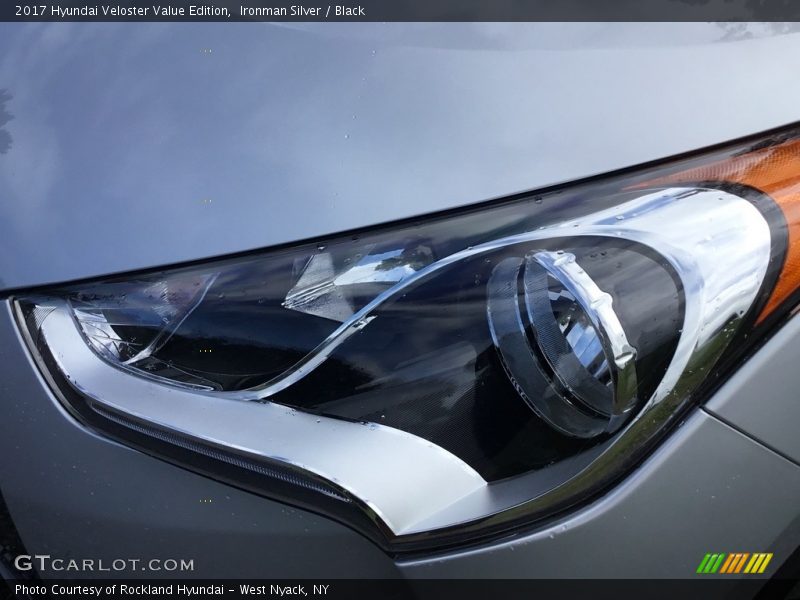 Ironman Silver / Black 2017 Hyundai Veloster Value Edition