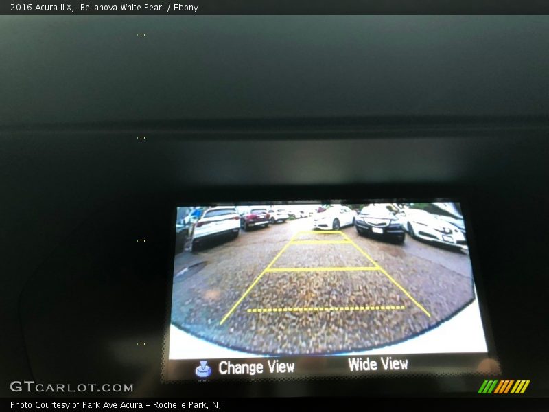 Bellanova White Pearl / Ebony 2016 Acura ILX