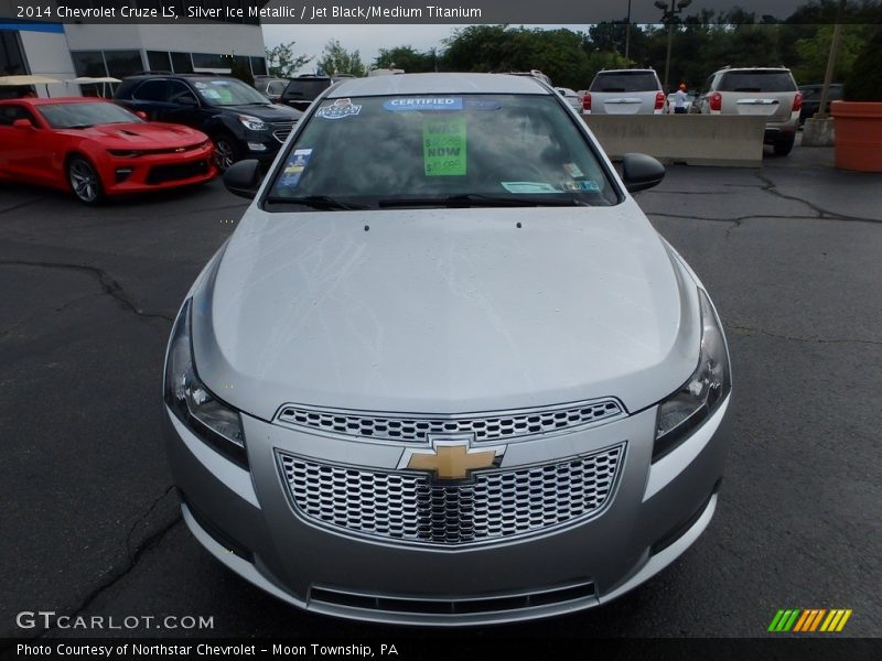 Silver Ice Metallic / Jet Black/Medium Titanium 2014 Chevrolet Cruze LS