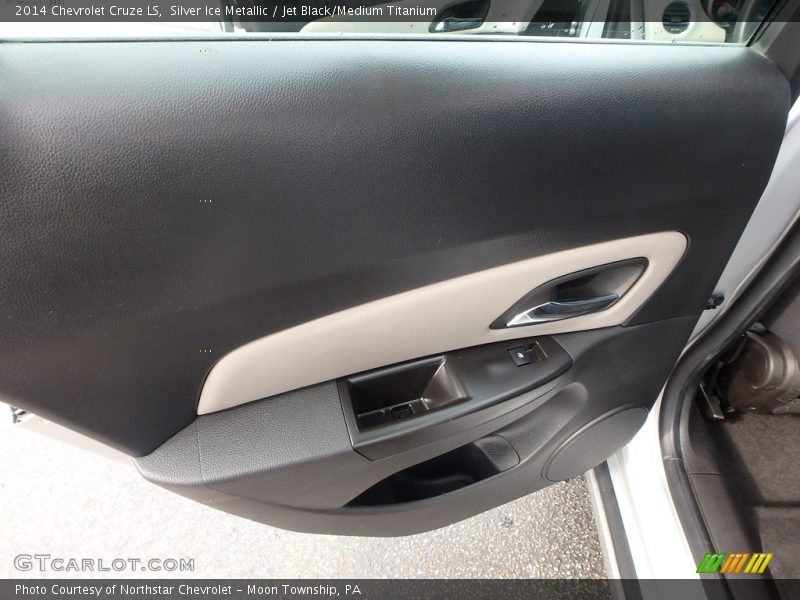 Silver Ice Metallic / Jet Black/Medium Titanium 2014 Chevrolet Cruze LS
