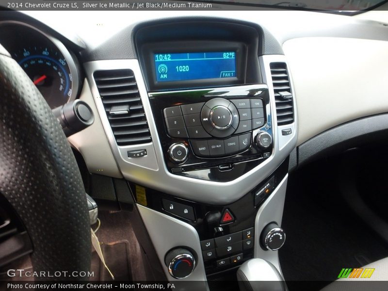Silver Ice Metallic / Jet Black/Medium Titanium 2014 Chevrolet Cruze LS