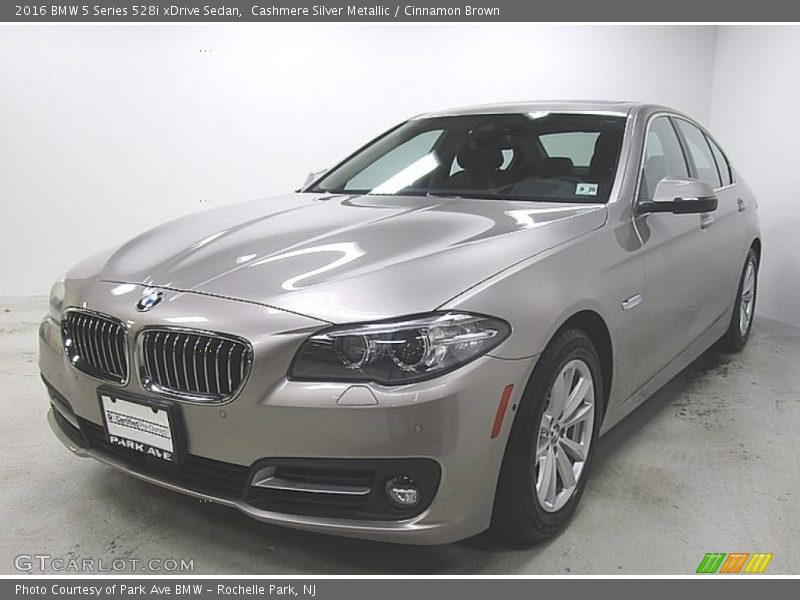 Cashmere Silver Metallic / Cinnamon Brown 2016 BMW 5 Series 528i xDrive Sedan