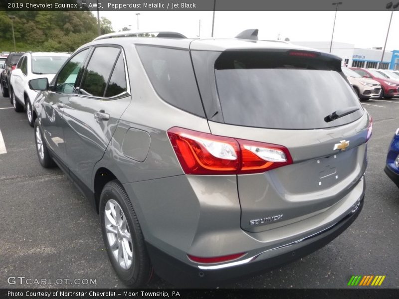 Pepperdust Metallic / Jet Black 2019 Chevrolet Equinox LT AWD