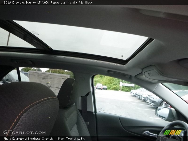 Pepperdust Metallic / Jet Black 2019 Chevrolet Equinox LT AWD
