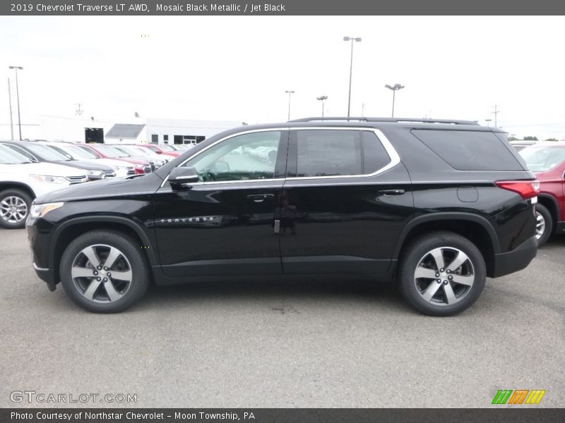 Mosaic Black Metallic / Jet Black 2019 Chevrolet Traverse LT AWD