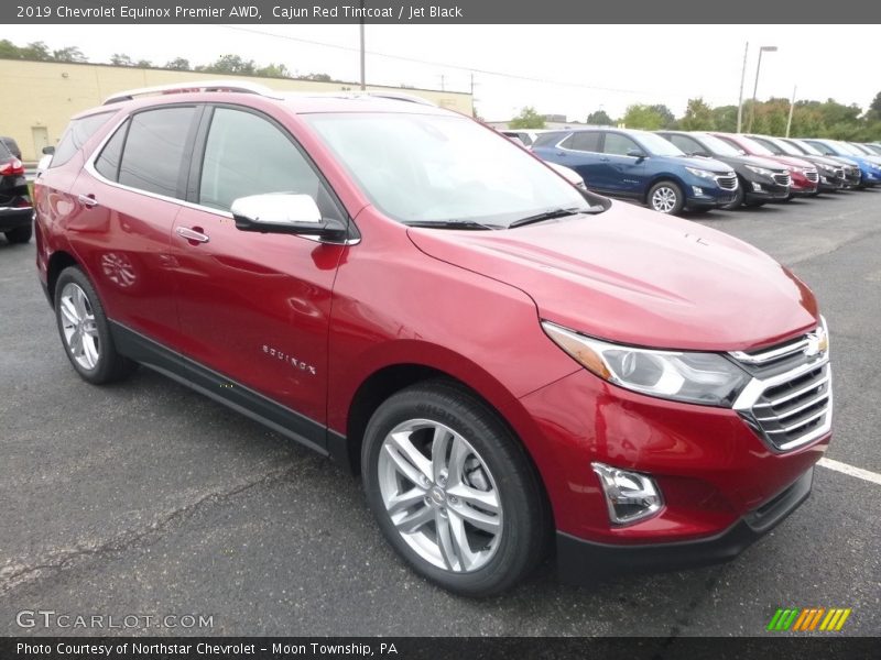 Front 3/4 View of 2019 Equinox Premier AWD