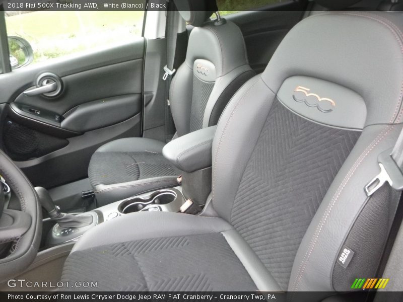 White (Bianco) / Black 2018 Fiat 500X Trekking AWD