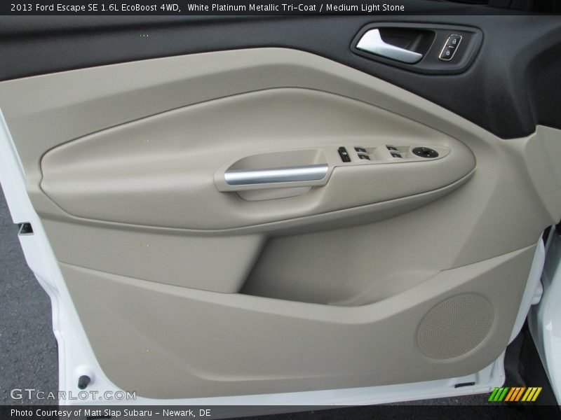 White Platinum Metallic Tri-Coat / Medium Light Stone 2013 Ford Escape SE 1.6L EcoBoost 4WD