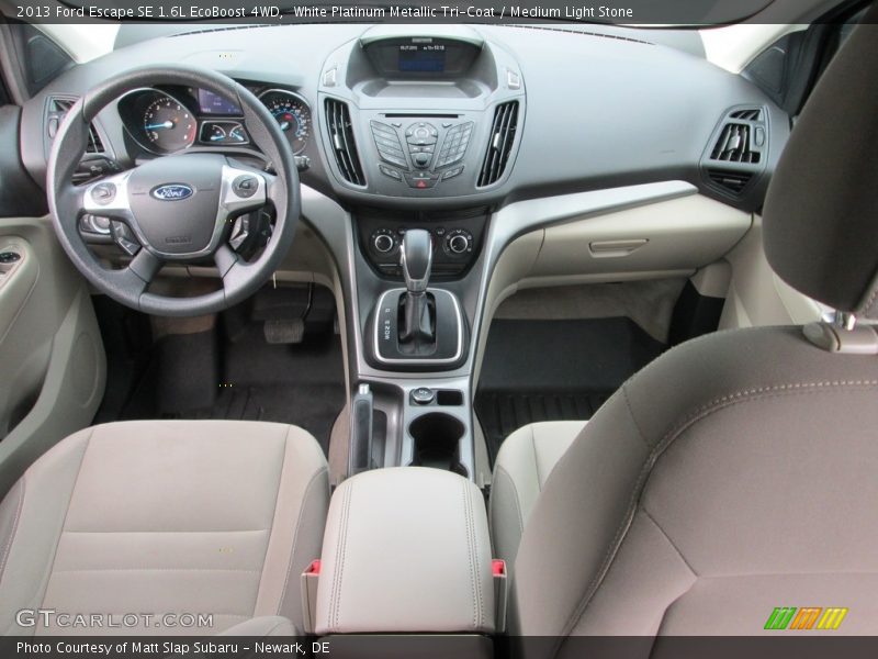 White Platinum Metallic Tri-Coat / Medium Light Stone 2013 Ford Escape SE 1.6L EcoBoost 4WD