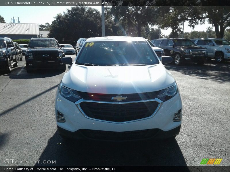 Summit White / Medium Ash Gray 2019 Chevrolet Equinox LS