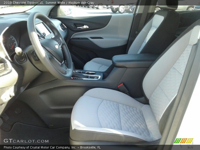 Summit White / Medium Ash Gray 2019 Chevrolet Equinox LS