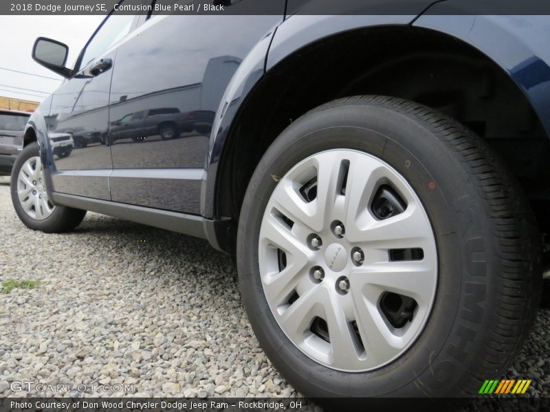 Contusion Blue Pearl / Black 2018 Dodge Journey SE