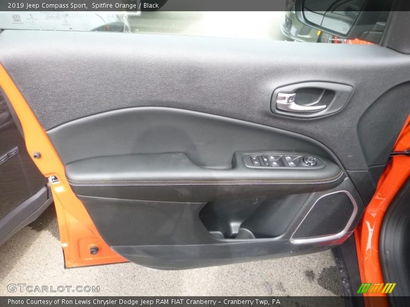 Spitfire Orange / Black 2019 Jeep Compass Sport