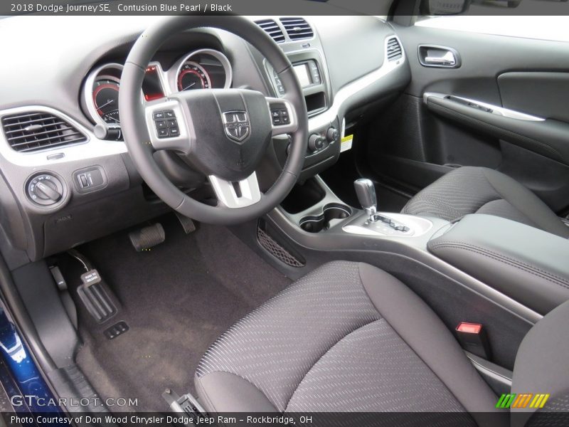 Contusion Blue Pearl / Black 2018 Dodge Journey SE