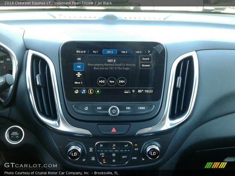 Iridescent Pearl Tricoat / Jet Black 2019 Chevrolet Equinox LT