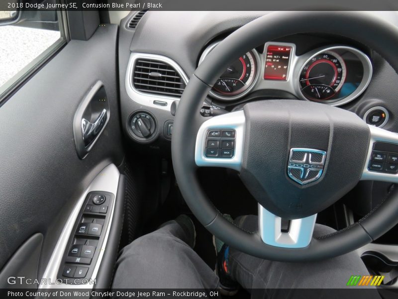 Contusion Blue Pearl / Black 2018 Dodge Journey SE