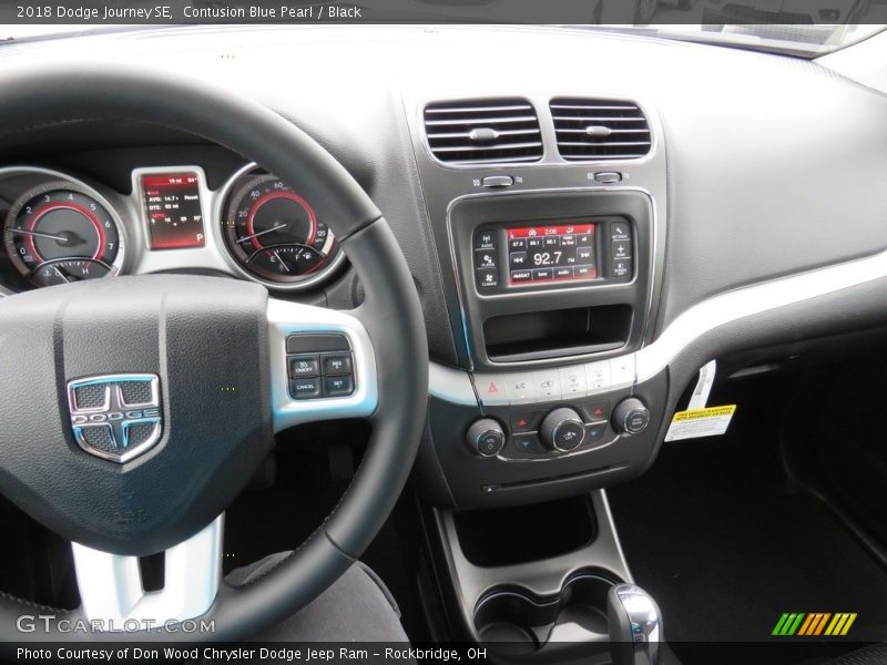 Contusion Blue Pearl / Black 2018 Dodge Journey SE