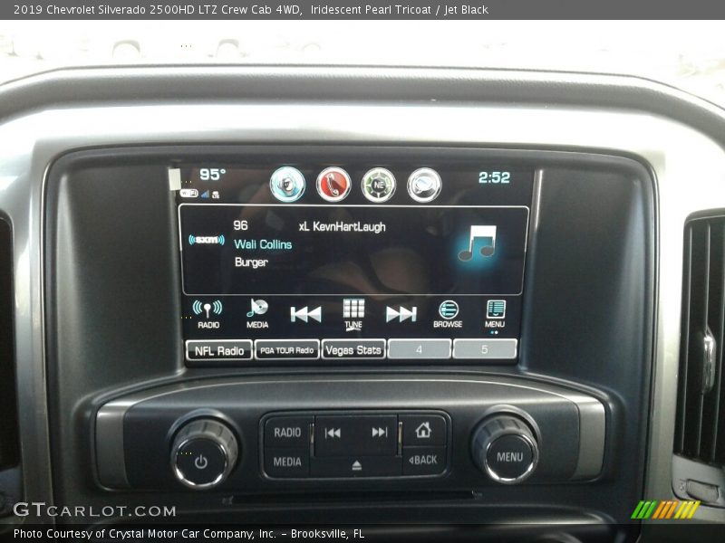 Iridescent Pearl Tricoat / Jet Black 2019 Chevrolet Silverado 2500HD LTZ Crew Cab 4WD