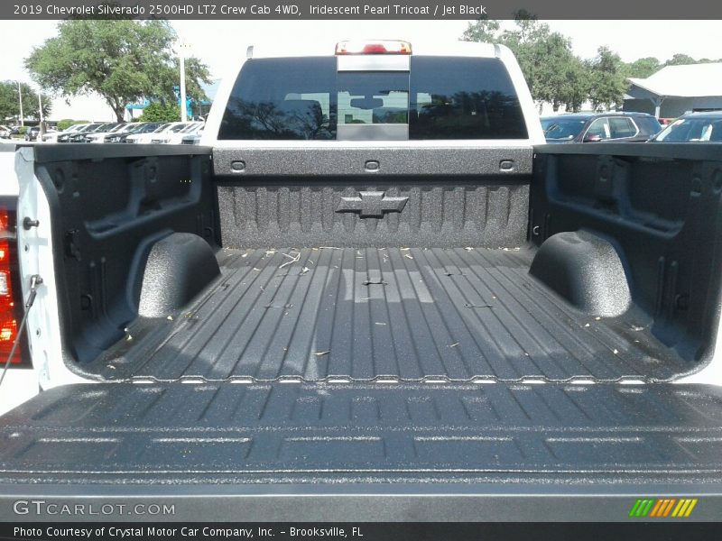 Iridescent Pearl Tricoat / Jet Black 2019 Chevrolet Silverado 2500HD LTZ Crew Cab 4WD