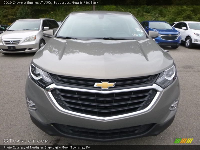Pepperdust Metallic / Jet Black 2019 Chevrolet Equinox LT AWD