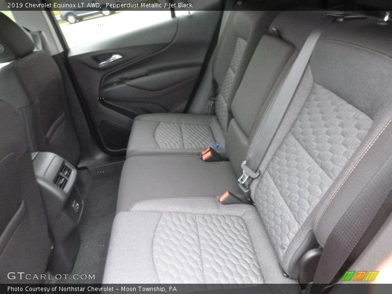 Pepperdust Metallic / Jet Black 2019 Chevrolet Equinox LT AWD