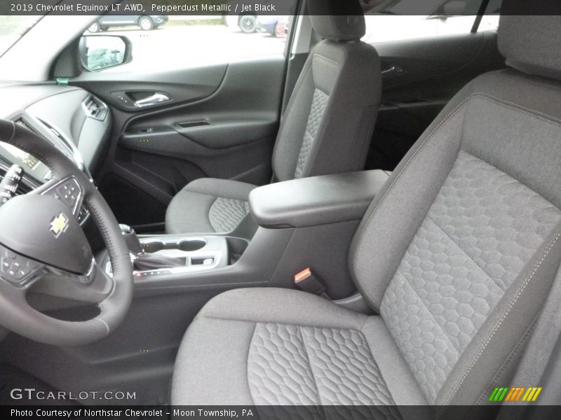 Pepperdust Metallic / Jet Black 2019 Chevrolet Equinox LT AWD