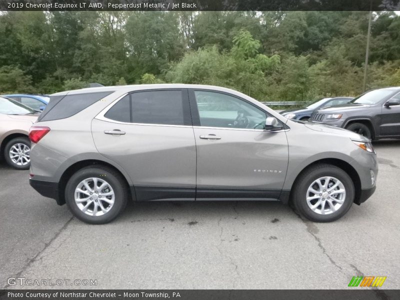 Pepperdust Metallic / Jet Black 2019 Chevrolet Equinox LT AWD