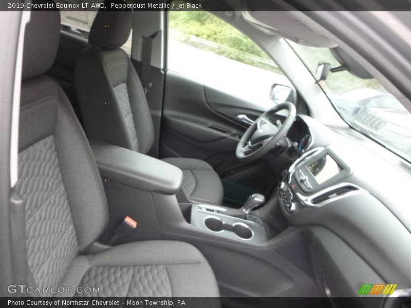 Pepperdust Metallic / Jet Black 2019 Chevrolet Equinox LT AWD