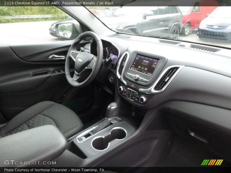 Pepperdust Metallic / Jet Black 2019 Chevrolet Equinox LT AWD