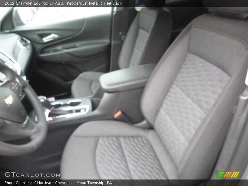 Pepperdust Metallic / Jet Black 2019 Chevrolet Equinox LT AWD