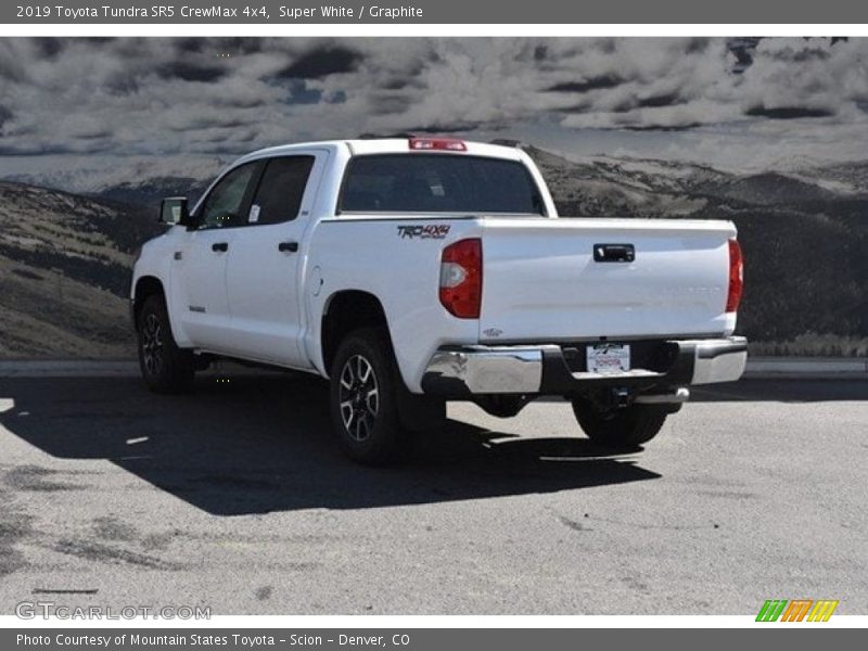 Super White / Graphite 2019 Toyota Tundra SR5 CrewMax 4x4