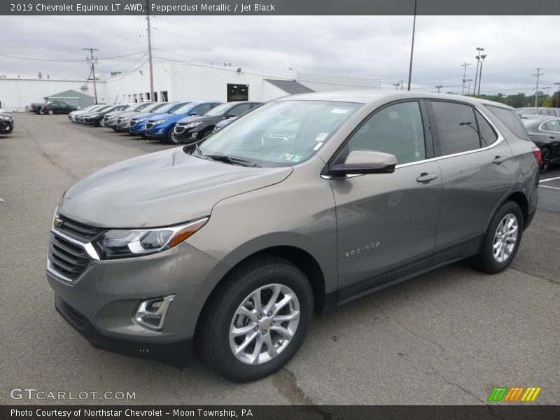 Pepperdust Metallic / Jet Black 2019 Chevrolet Equinox LT AWD