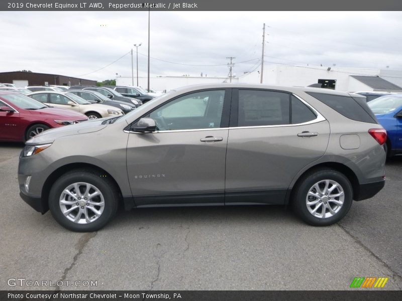 Pepperdust Metallic / Jet Black 2019 Chevrolet Equinox LT AWD