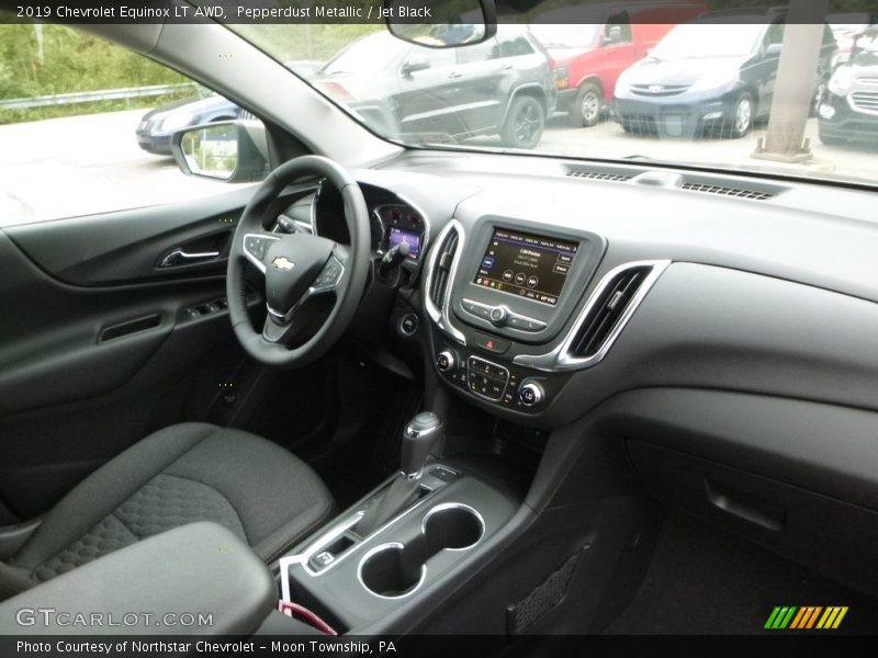 Pepperdust Metallic / Jet Black 2019 Chevrolet Equinox LT AWD