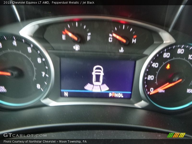 Pepperdust Metallic / Jet Black 2019 Chevrolet Equinox LT AWD