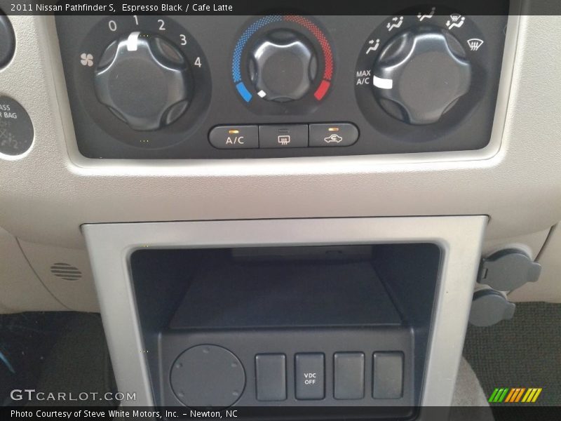 Espresso Black / Cafe Latte 2011 Nissan Pathfinder S