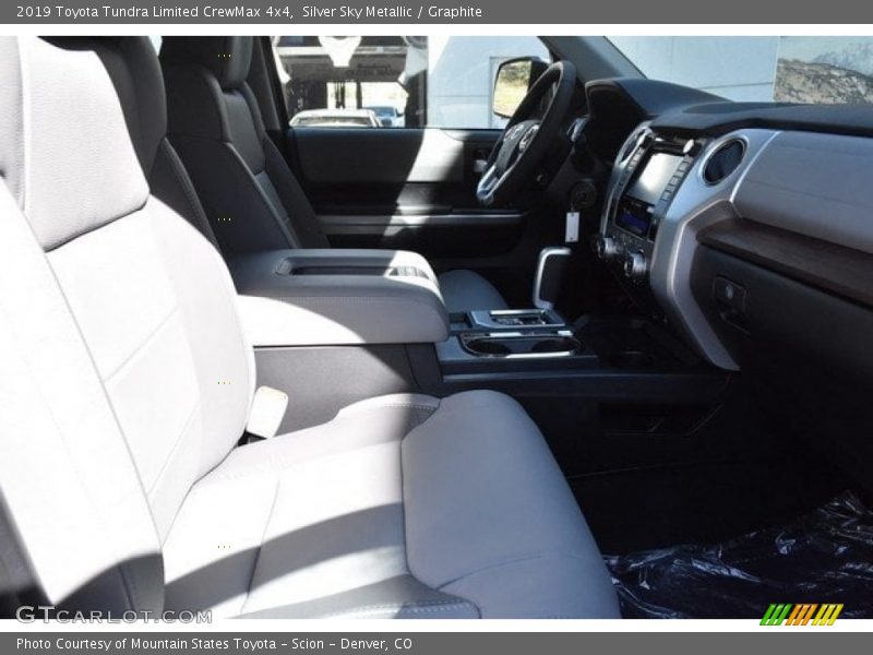 Silver Sky Metallic / Graphite 2019 Toyota Tundra Limited CrewMax 4x4