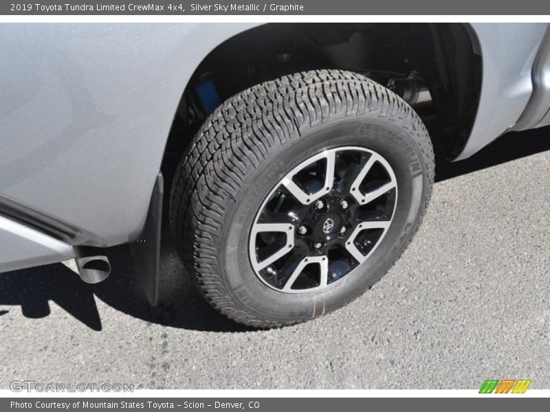 Silver Sky Metallic / Graphite 2019 Toyota Tundra Limited CrewMax 4x4