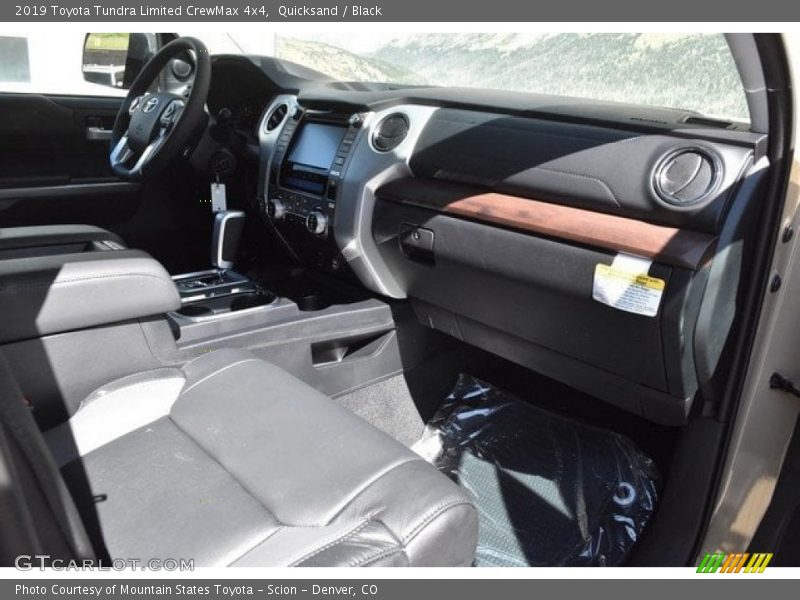 Quicksand / Black 2019 Toyota Tundra Limited CrewMax 4x4