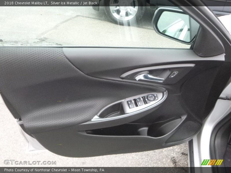 Silver Ice Metallic / Jet Black 2018 Chevrolet Malibu LT