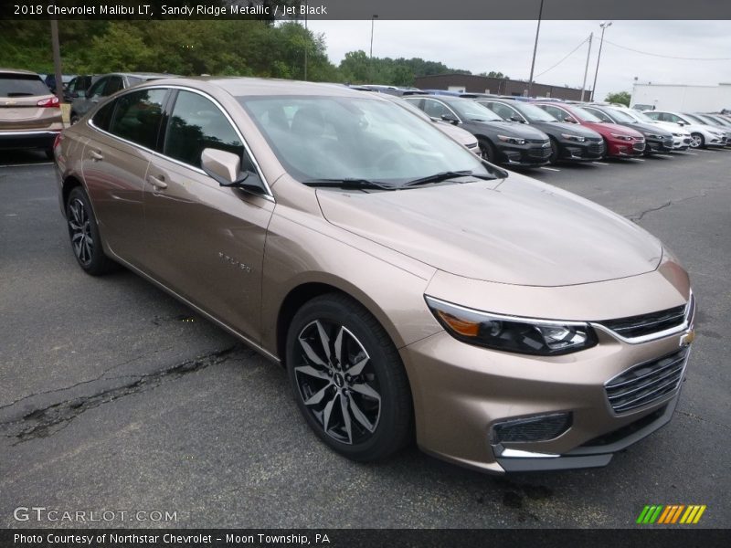 Sandy Ridge Metallic / Jet Black 2018 Chevrolet Malibu LT