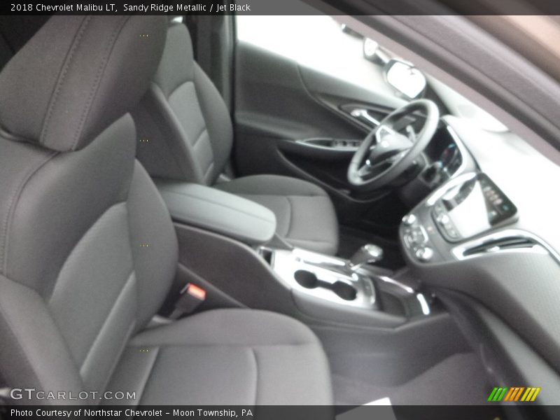 Sandy Ridge Metallic / Jet Black 2018 Chevrolet Malibu LT