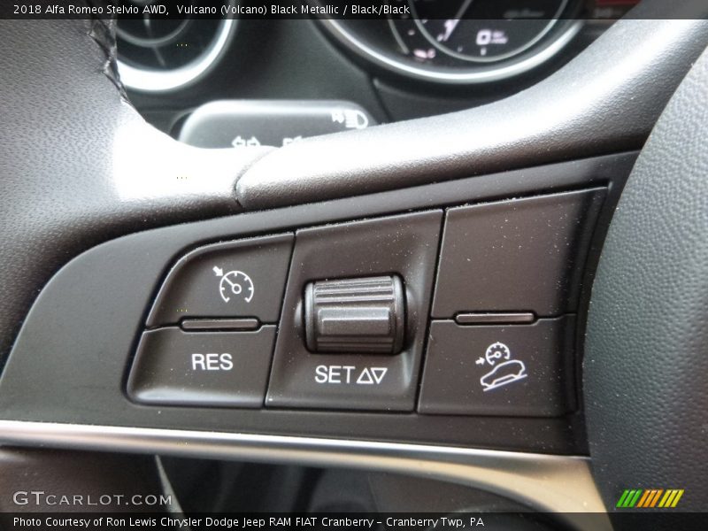 Vulcano (Volcano) Black Metallic / Black/Black 2018 Alfa Romeo Stelvio AWD