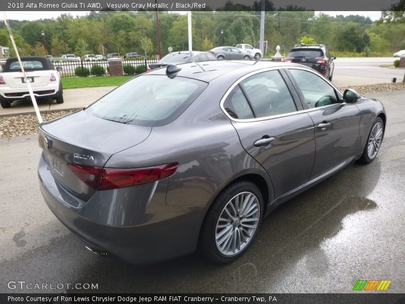Vesuvio Gray Metallic / Black/Red 2018 Alfa Romeo Giulia Ti AWD