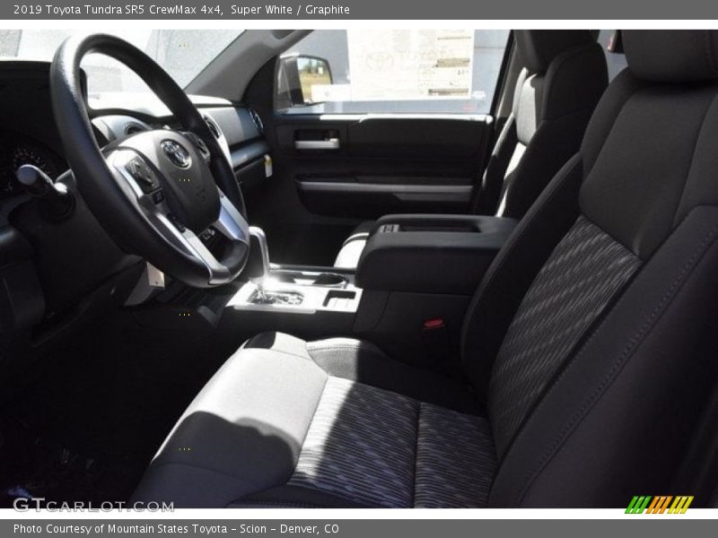 Super White / Graphite 2019 Toyota Tundra SR5 CrewMax 4x4