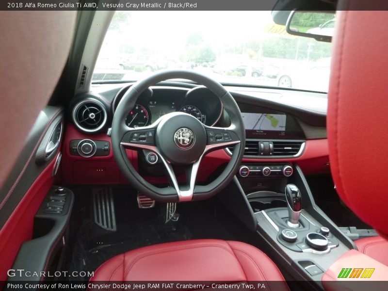 Vesuvio Gray Metallic / Black/Red 2018 Alfa Romeo Giulia Ti AWD