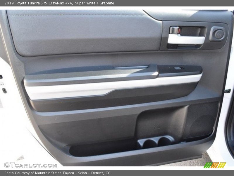 Super White / Graphite 2019 Toyota Tundra SR5 CrewMax 4x4