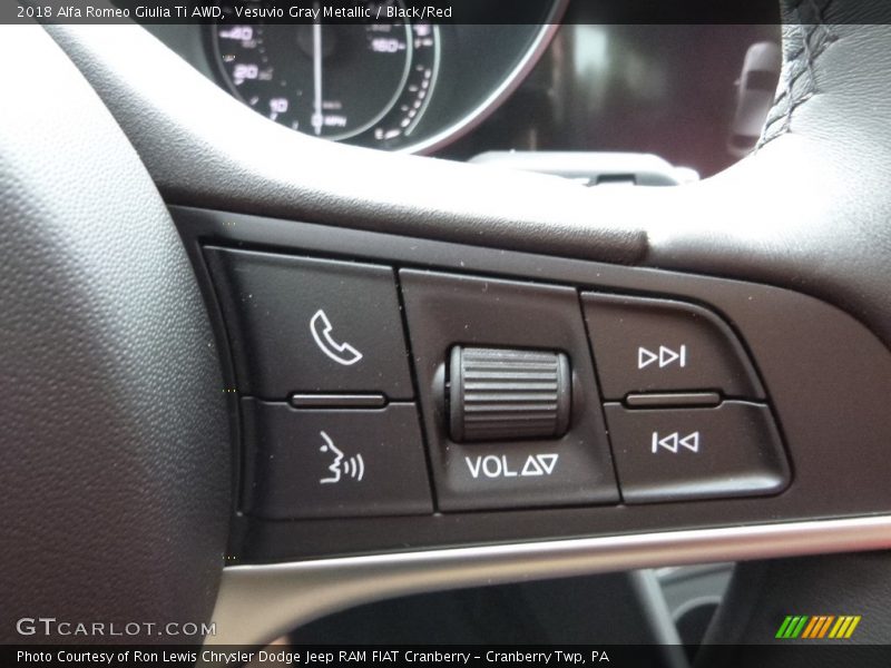 Vesuvio Gray Metallic / Black/Red 2018 Alfa Romeo Giulia Ti AWD