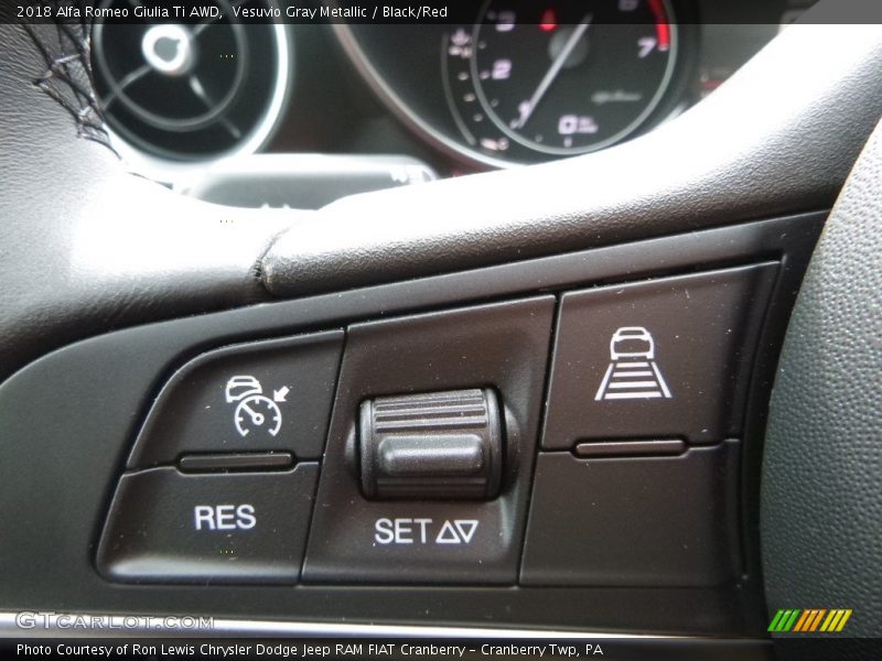 Vesuvio Gray Metallic / Black/Red 2018 Alfa Romeo Giulia Ti AWD