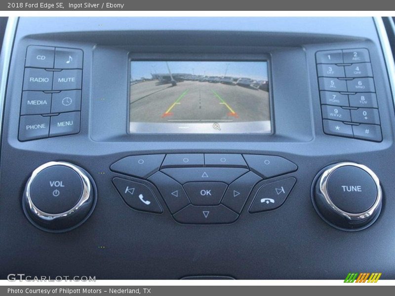 Ingot Silver / Ebony 2018 Ford Edge SE